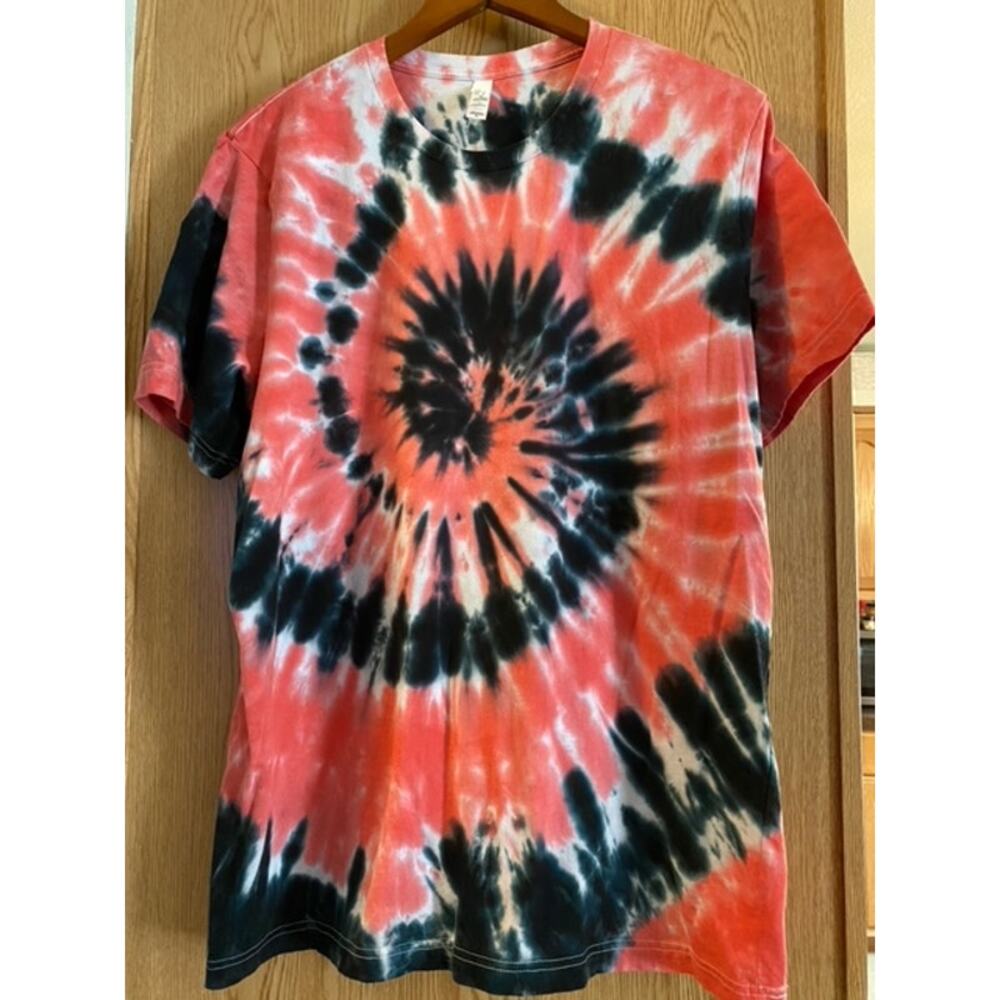 Pink and Black Spiral Tie Dye T-Shirt Size XL